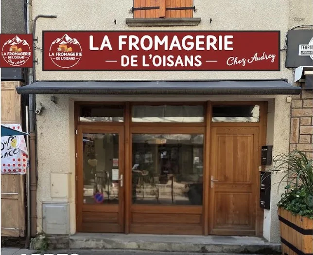 Devanture de La Fromagerie de l'Oisans, chez Audrey, à Bourg-d'Oisans